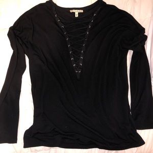Express lace up tee long sleeve black